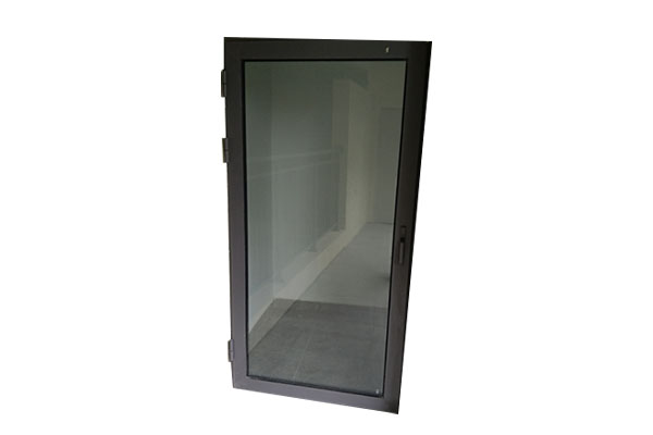 How does the aluminum alloy thermal insulation swing door achieve the perfect combination of performance and quality?